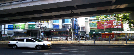 Myaynigone Junction, Yangon